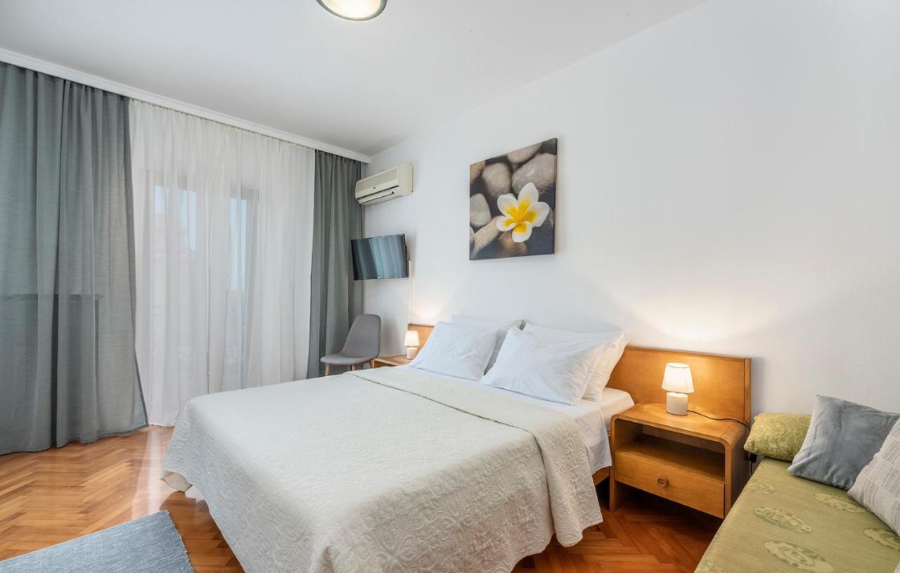 Apartment Complex Silvana Poreč Extérieur photo