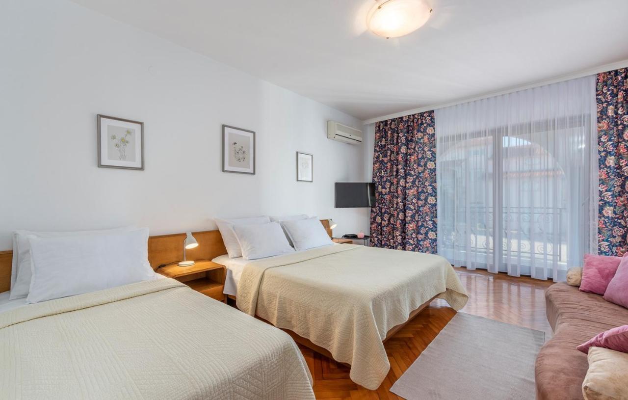 Apartment Complex Silvana Poreč Extérieur photo